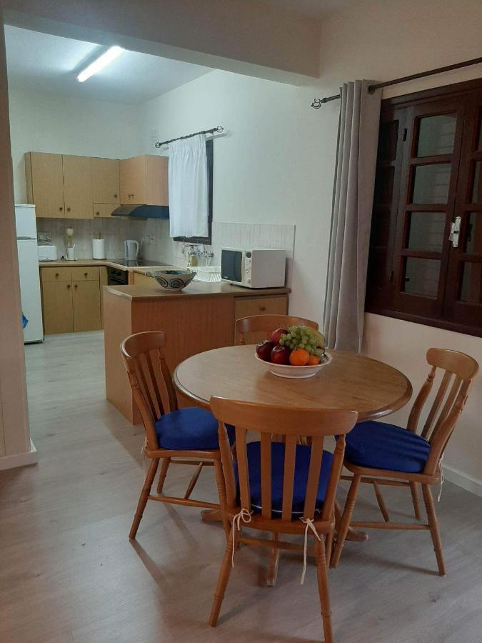 Klimataria B2 Apartment Pissouri Exterior photo
